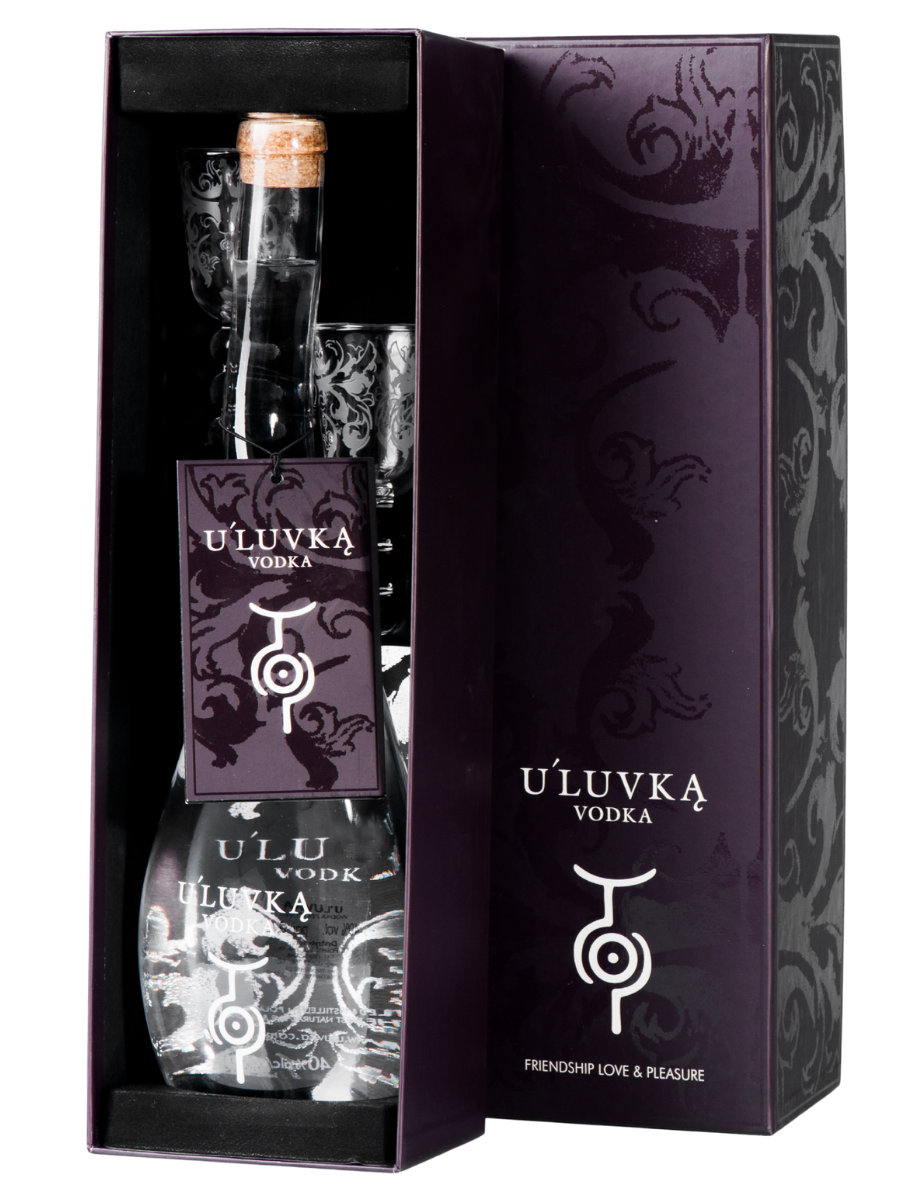 ULuvka-70cl-Gift-set-2.png U'Luvka Signature 0,7 l 40% w Kartoniku - obrazek 1